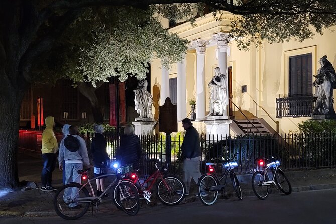 Savannah Haunted Night Bike Tour - Who will enjoy this one-hour ride