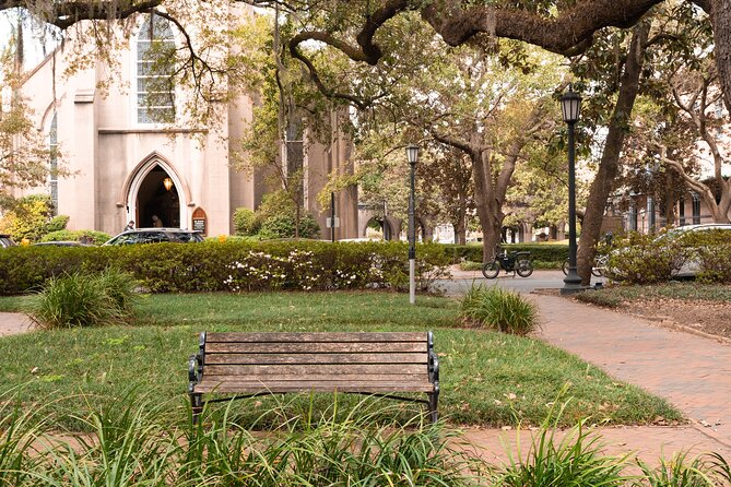 Savannah Quest Experience: Ghost Hunt - Marshall House and Moon River Brewing