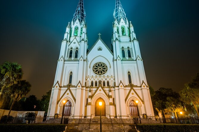 Savannah's Local Lore Ghost Tour - Weather, comfort, and the no-walking advantage