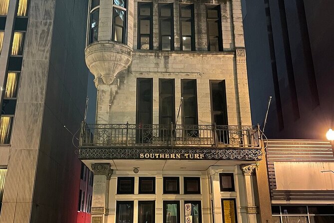 Seeking Spirits Haunted Night-Time Pub Crawl in Nashville - Group Size, Walking, and Noise