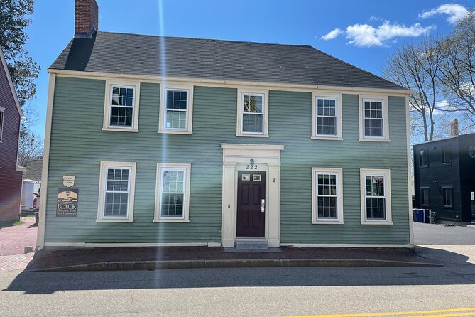 Self Guided Haunted Walking Tour in Portsmouth APP/GPS/EMF Reader - Portsmouth’s former brothel, dating to 1815