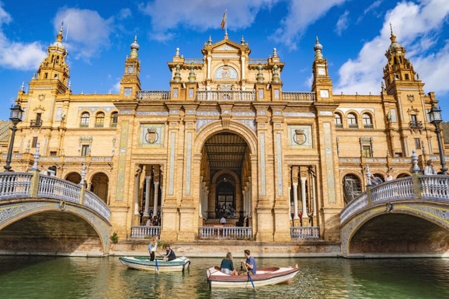 Seville: City of Queens, Nuns, Sex Work & Witches - The 1929 Exposition and Seville’s grand public face