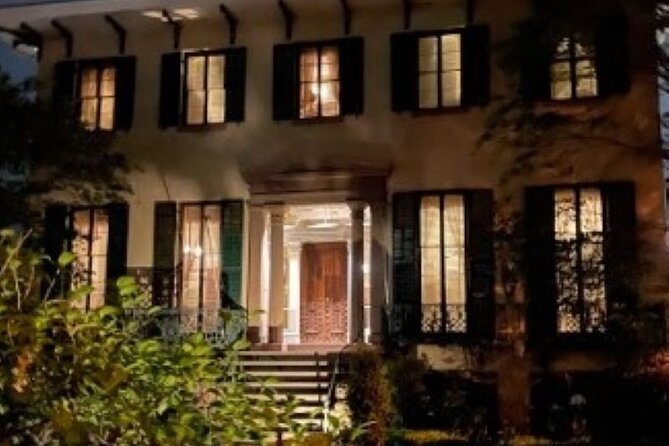 Shadows of Midnight Ultimate Late Night Savannah Ghost Tour - Using your phone as a simple ghost-hunting tool