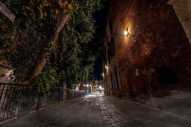Shadows, Scandals, & Secrets of Old Town Sacramento Ghost Tours - The guide can make or break the hour