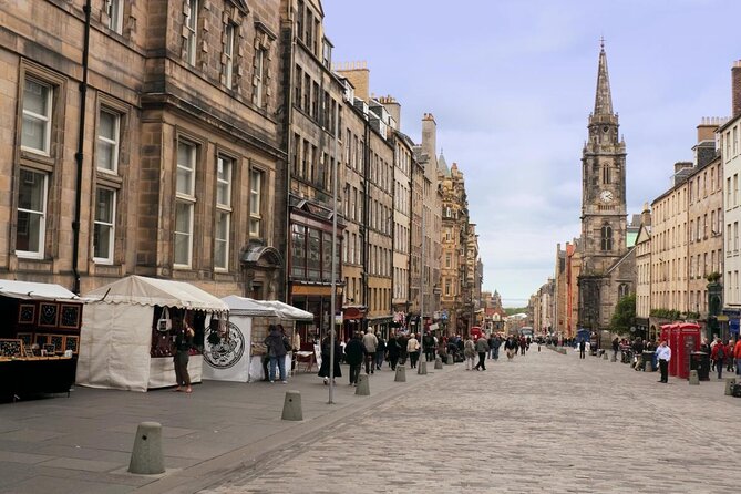 Small Group Edinburgh Underground Vaults & Graveyard Ghost Tour - Key points to know before you book