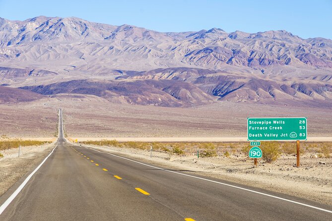 Small Group One Day Tour Death Valley National Park and Rhyolite Ghost Town - Four hours to understand Death Valley