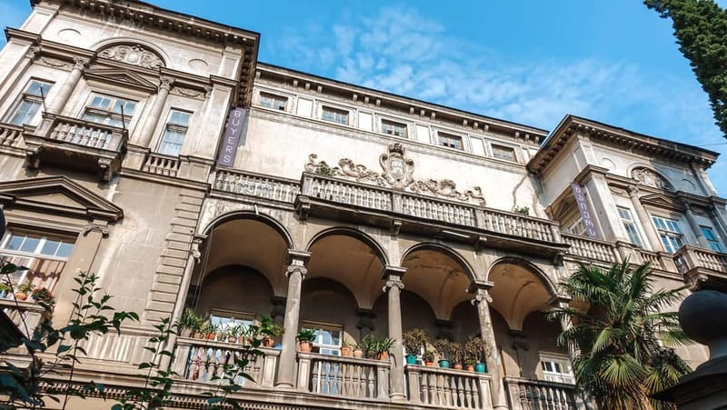 Sololaki - Urban Legends Walk of Bourgeoisie & Haunted Flats - Why Sololaki rewards a slower look