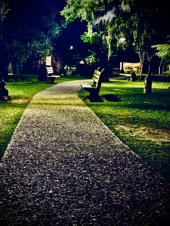 Spirit Xperience: Paranormal Walking Ghost Tour in Savannah - Why the interactive equipment matters