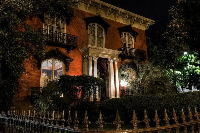 Spirits and Scoundrels Adults Only Savannah Ghost Tour | 10pm - A late start for Savannah’s darker side