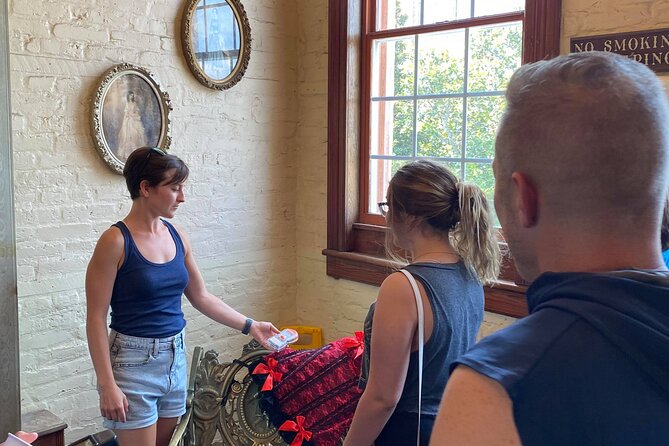 Spirits of Seville Pensacola's Haunted History Tour with Meal - Stories of ghosts, murder, and Pensacola’s past