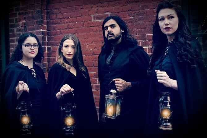Spirits of the Distillery District Ghost Tour - Why the small group size matters