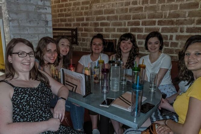 Spooky Savannah Haunted Pub Crawl - Wright Square brings darker civic history