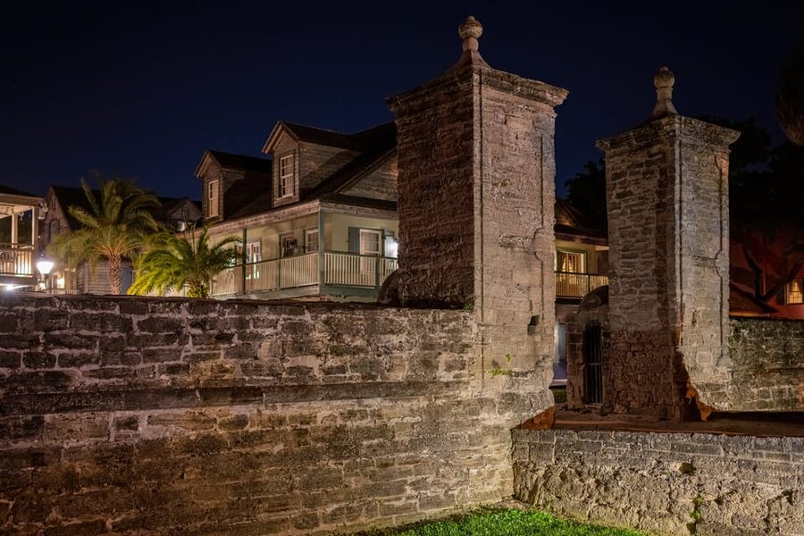 St. Augustine: Devil's Hour Paranormal Investigation Tour - Who should book this experience