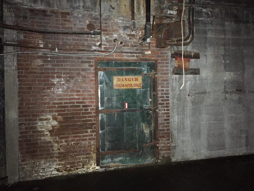 St. Louis: Lemp Haunted Neighborhood Ghost Tour - Key points to know before you book