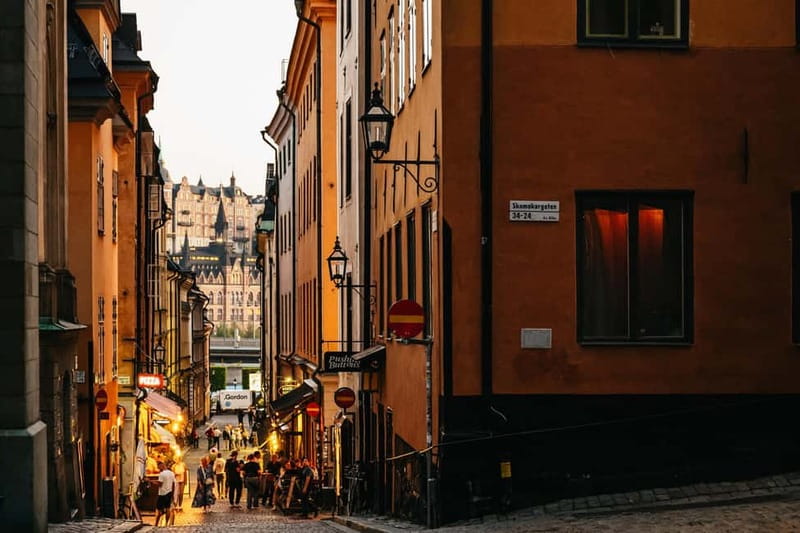 Stockholm: Ghost Walk and Historical Tour - Starting in the old streets of Stockholm
