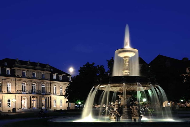 Stuttgart: Guided Ghost Walking Tour - The Collegiate Church and old burial customs