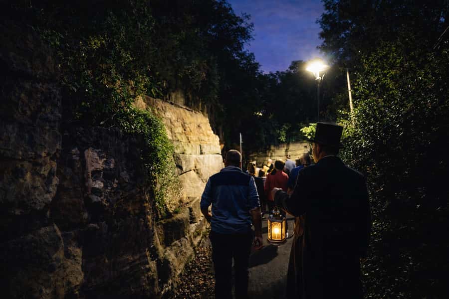 SYDNEY : Ghosts, Grog & The Rocks: Haunted Pubs &Cellar Tour - Who will get the most from this tour
