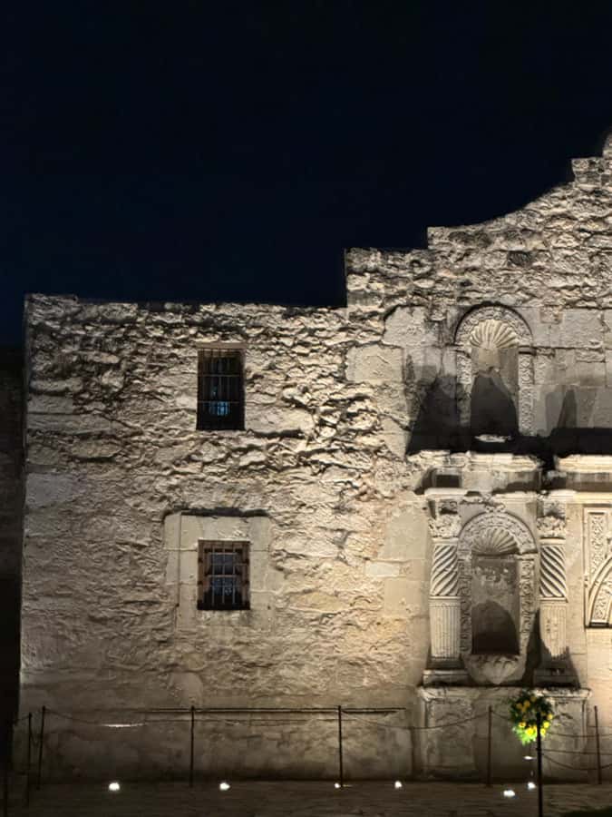 The Ghosts of San Antonio Walking Tour - The guide can make or break the experience