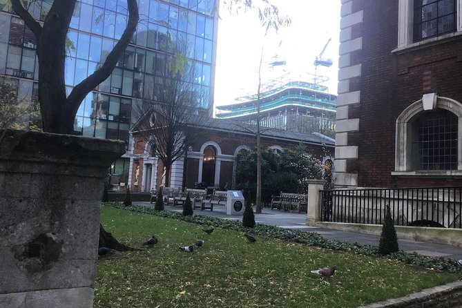 The Ghosts of the secret alleyways of old London town - From Liverpool Street to London’s ghostly back streets
