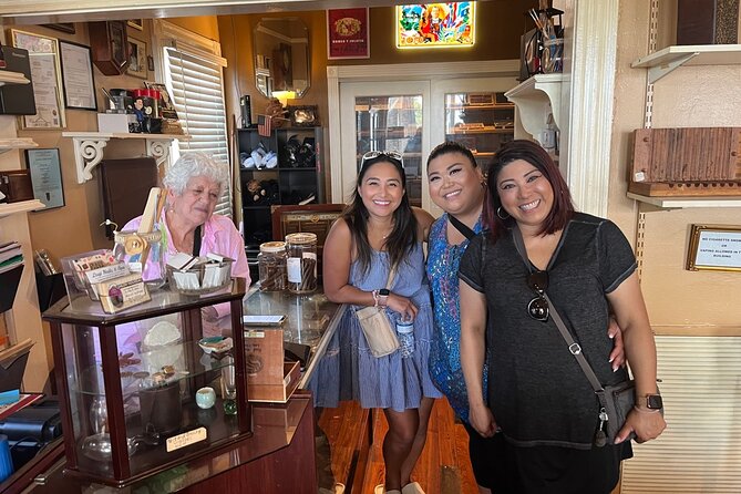 The Ghoulish Gourmet Haunted Food Tour - What happens at the three food stops