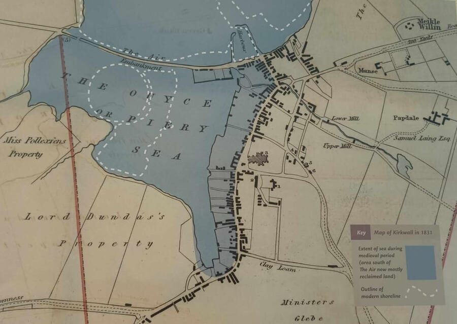 The Grimleens Dark History and Lore Evening Tour o Kirkwall - Why a local Orcadian guide matters