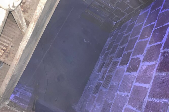 The Haunted Lemp Brewery Bottle Works Tour - Why the old Lemp Brewery makes a strong setting