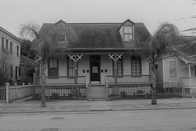 The Historic Galveston Ghost Tour - What the guides add to the experience