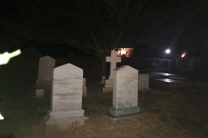 The Original Ghosts of Williamsburg Tour - Price, group size, and practical value
