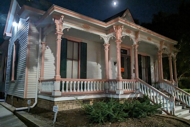 The Original Raleigh Ghost Walk - Raleigh’s ghost stories begin at the Capitol