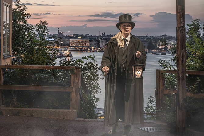 The Original Stockholm Ghost Walk and Historical Tour - Södermalm - The mood: spooky, gruesome, and still playful
