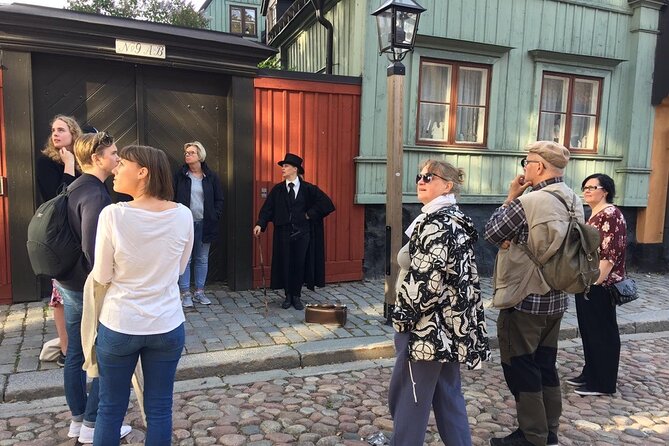 The Original Stockholm Ghost Walk and Historical Tour - Södermalm - Weather, footwear, and group comfort