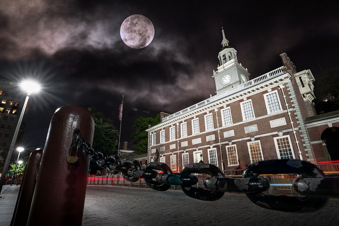 The Phantom Penance of Philadelphia Ghost Tour - Bishop White House and the ghosts of former residents