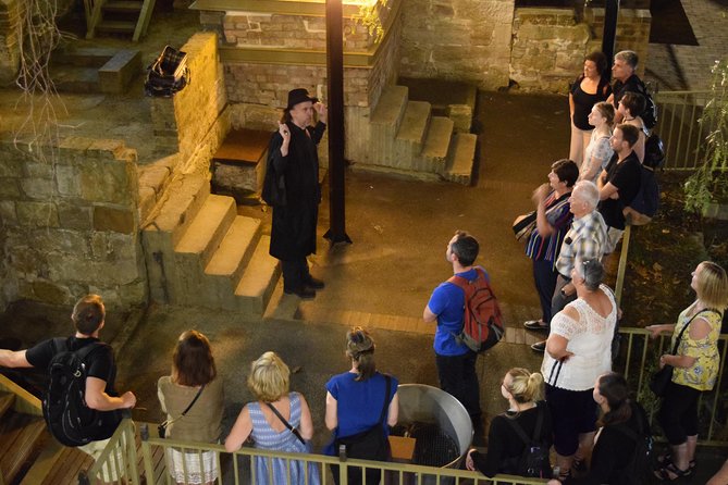 The Rocks Ghost Tours with Guide in Sydney - How the guides shape the evening