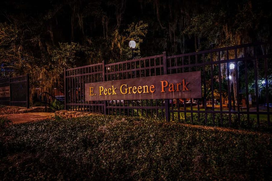 Treacherous Tallahassee Ghost Tours - Searching for the ghostly wolf