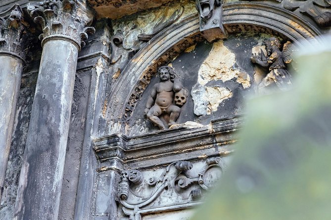 Treasures of Edinburgh: Ghosts, Myths & Legends Private Tour - What the strong rating tells you, and what it does not