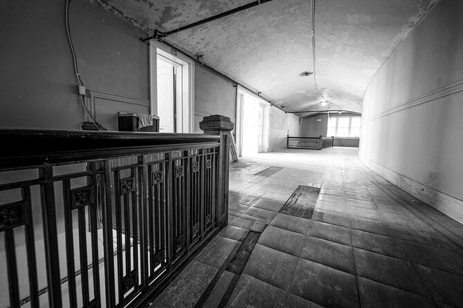 Ultimate Queen City is Haunted Tour - Memorial Hall and the limits of exterior access