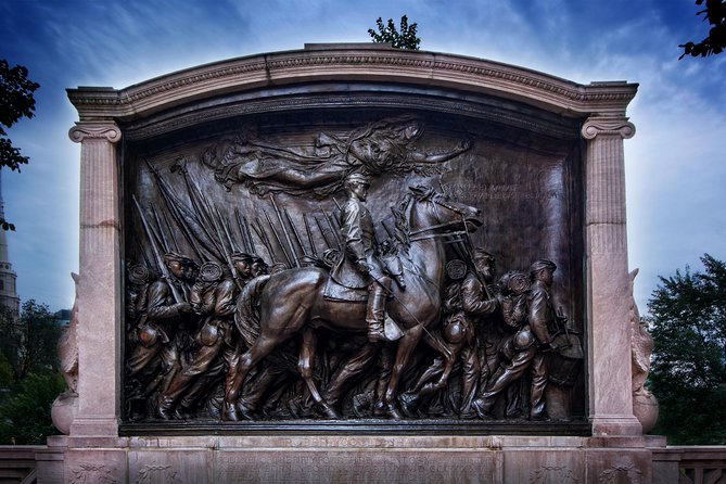 Underground Boston Ghost Tours: Gravestones & Gunpowder - The library and King’s Chapel