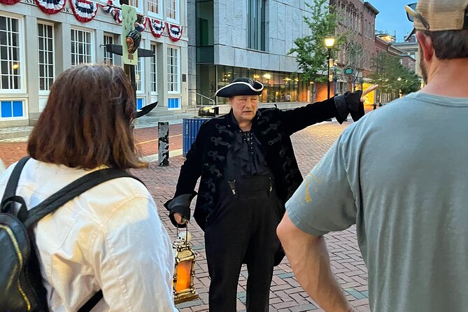 Vampire Ghost Adventures and Haunted Objects Walking Tour - Cemetery stories and Salem’s stranger spirits