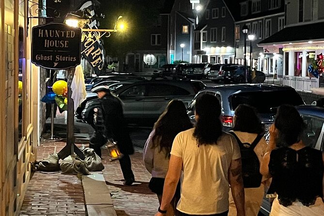 Vampire Ghost Adventures and Haunted Objects Walking Tour - Pace, group size, and guide style