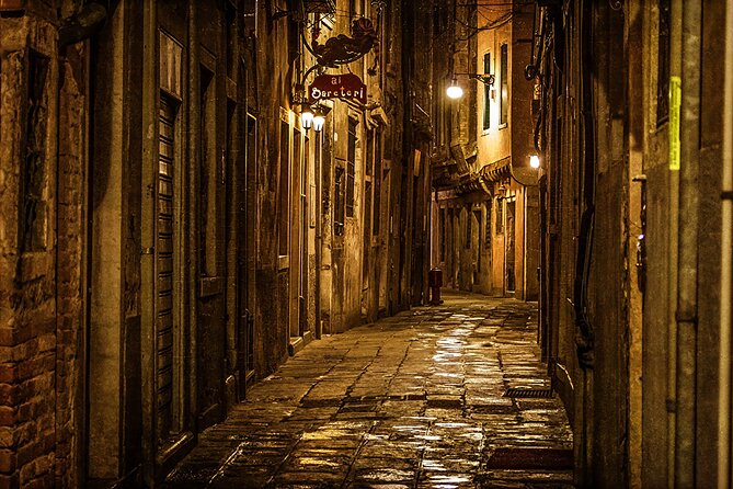 Venice Ghostly Legends Explore on Foot - Price, group size, and what you receive