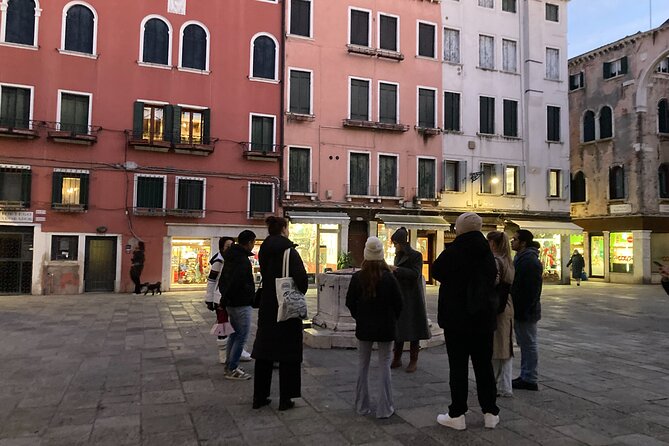 Venice: Ghosts & Murders - Mysterious Tales of San Marco Area - From Campo San Bartolomeo into Venice after dark
