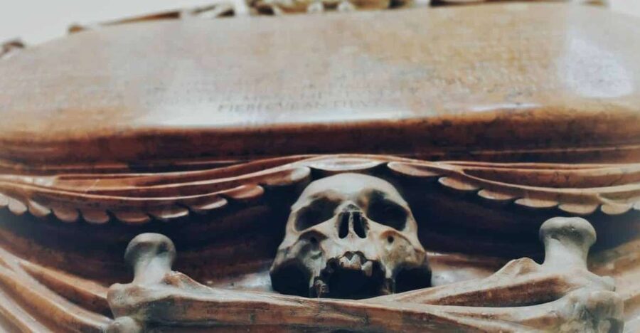 Vienna: German Guided Ghost Tour of Spooky Vienna - The Knights Templar story adds medieval violence