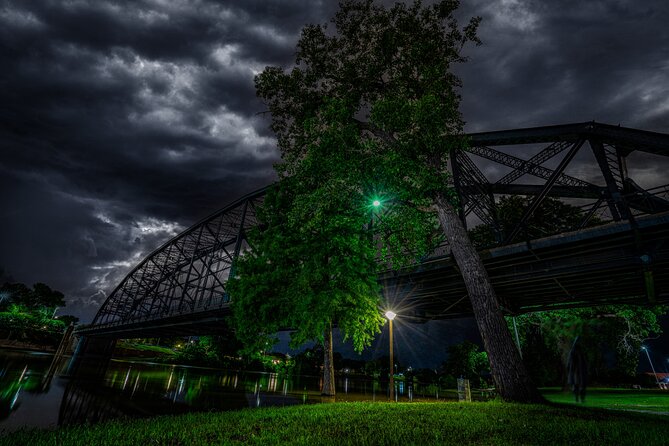 Waco Ghost Tour : Wild Whispers of the Wicked - North 6th Street and Austin Avenue