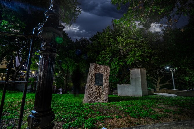 Waco Ghost Tour : Wild Whispers of the Wicked - The Alico Building and the faceless watcher