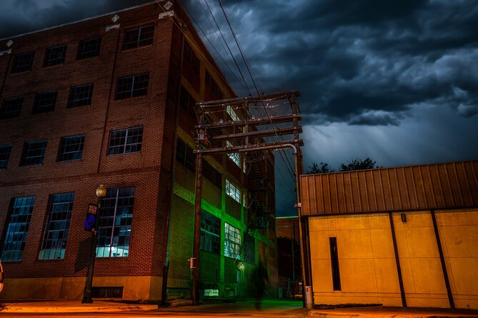 Waco Ghost Tour : Wild Whispers of the Wicked - Ending at the Metropole Hotel