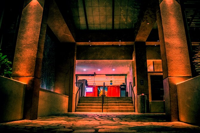 Waikiki Ghost Tour: Torches & Terrors - ESPACIO: a new building with old energy