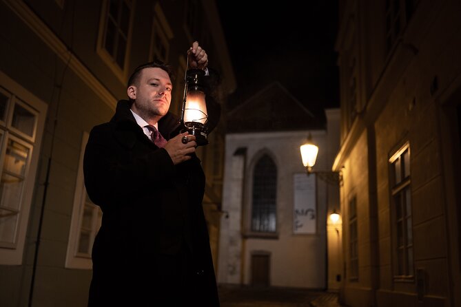 Walking Night Tour Ghost Stories and Legends of Prague's Old Town - What the guide contributes to the experience