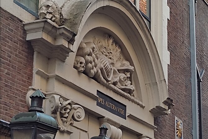 Walking Tour of Haunted Amsterdam - Bloedstraat and Amsterdam’s darker crimes