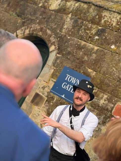 Warwick: Ghost, Crime & Murder Walking Tour - Who should book this Warwick walk?