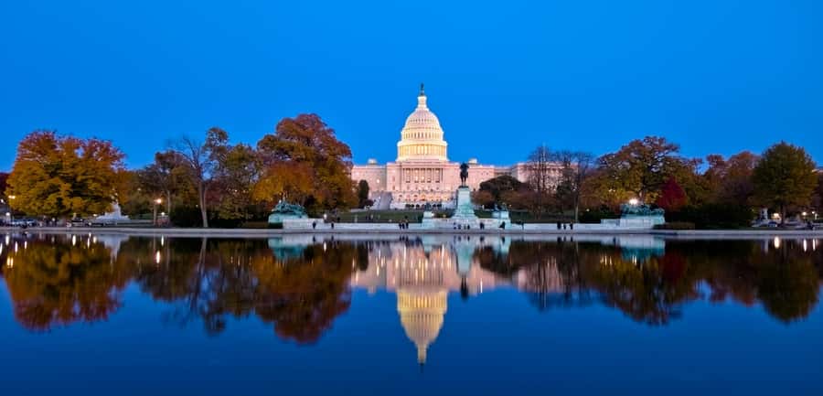 Washington D.C.: The Ghosts of Washington D.C. Walking Tour - The Library of Congress and phantom footsteps